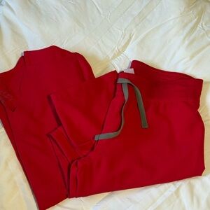 Figs scrub set- Bold Red